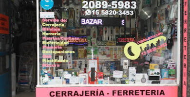 FERRETERIA Y CERRAJERIA POSTAY