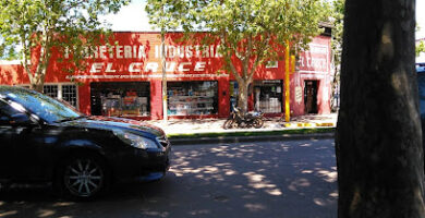 Ferretería El Cruce